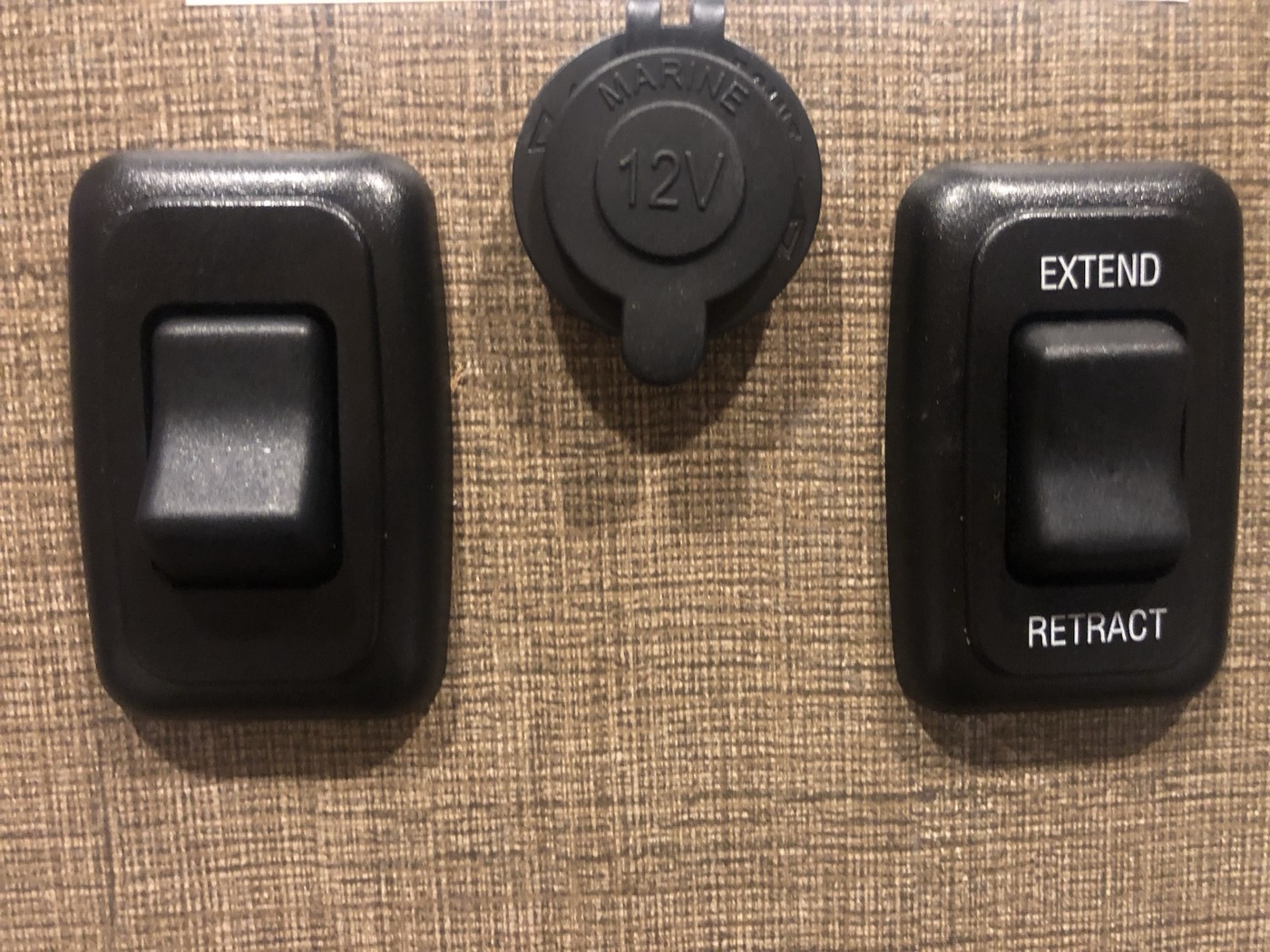 12V Lighter Socket (2 pack)